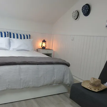 Serenabeach شقة نازاريه