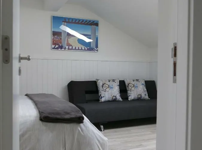 Serenabeach 纳扎雷